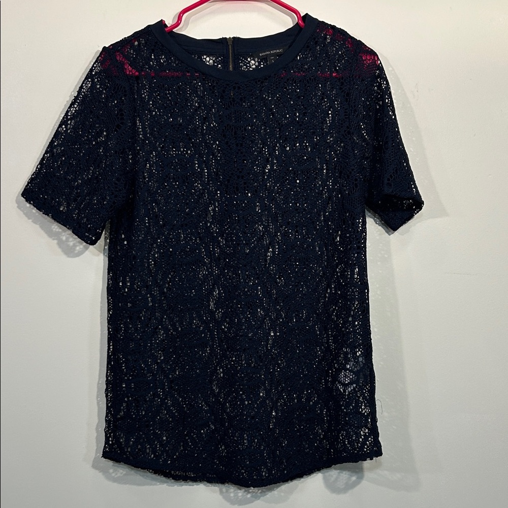 A Lace Banana Republic top Size S